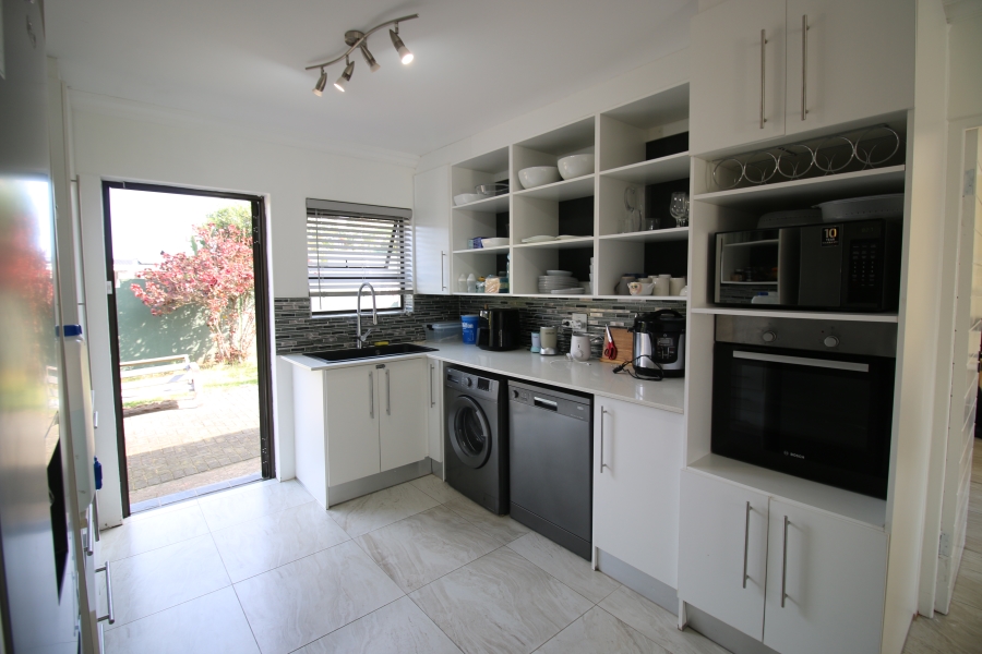 3 Bedroom Property for Sale in Blue Bend Eastern Cape